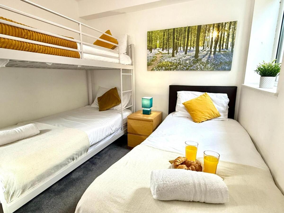 Walnut Luxurious 2-Bedroom With Ensuite - Parking, Netflix, Wifi - Close To Oxford, Bicester & Blenheim Palace Kidlington Luaran gambar