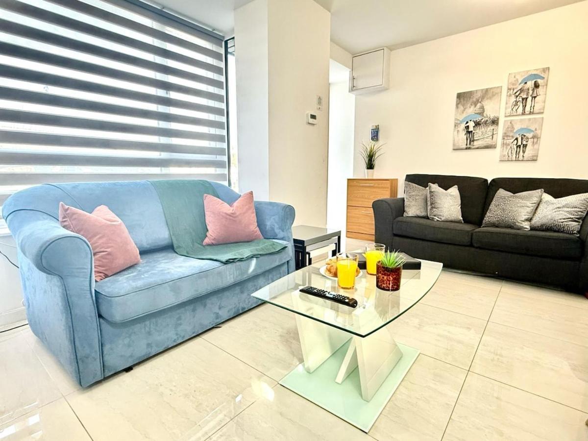 Walnut Luxurious 2-Bedroom With Ensuite - Parking, Netflix, Wifi - Close To Oxford, Bicester & Blenheim Palace Kidlington Luaran gambar